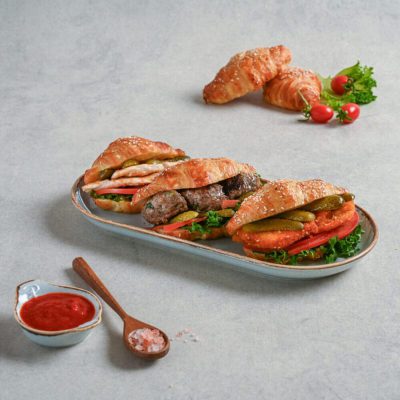 קרואסון פרווה במילוי בשרי קרואסון פרווה במילוי בשרי